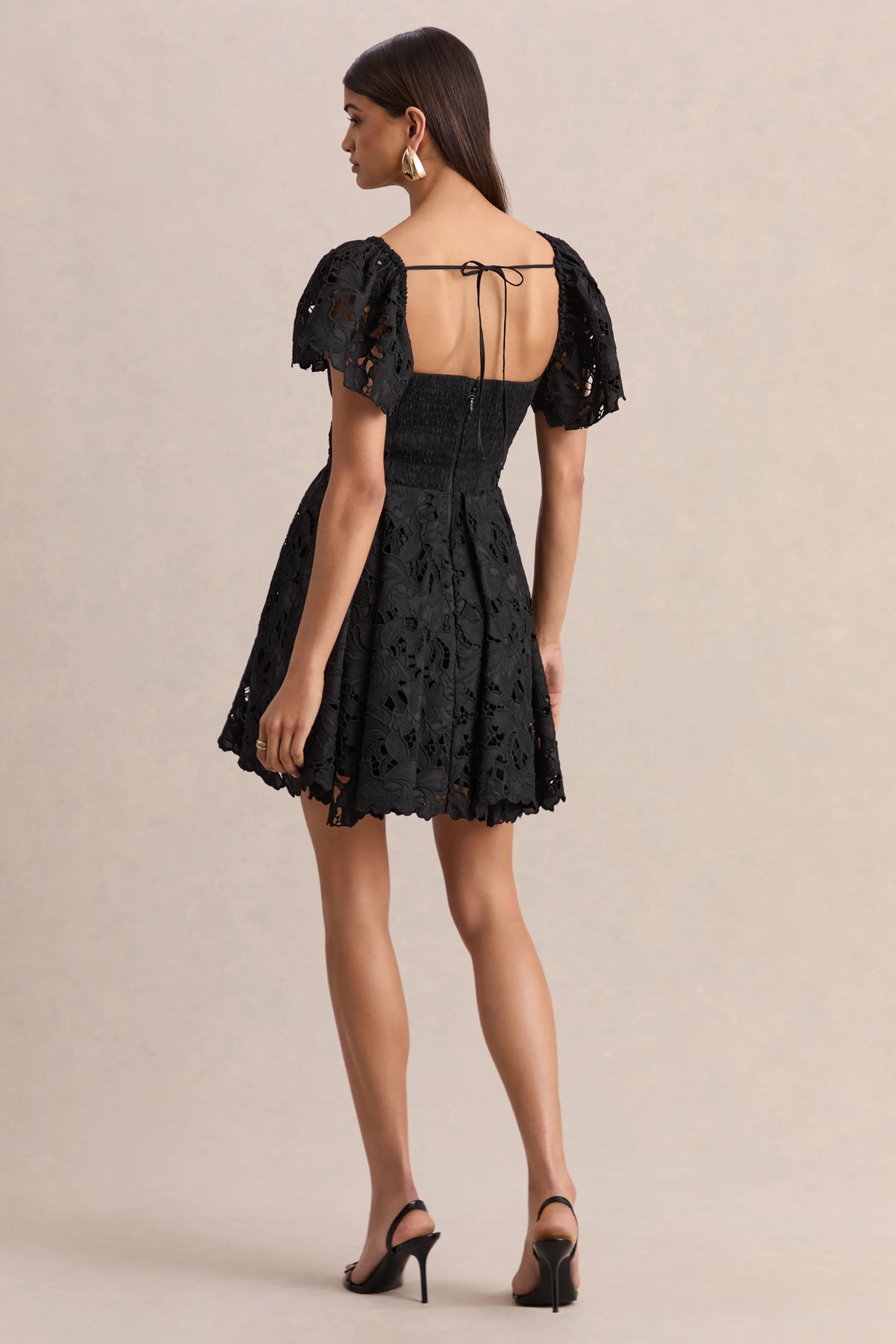 Vivi | Black Lace Sweetheart-Neck Mini Dress