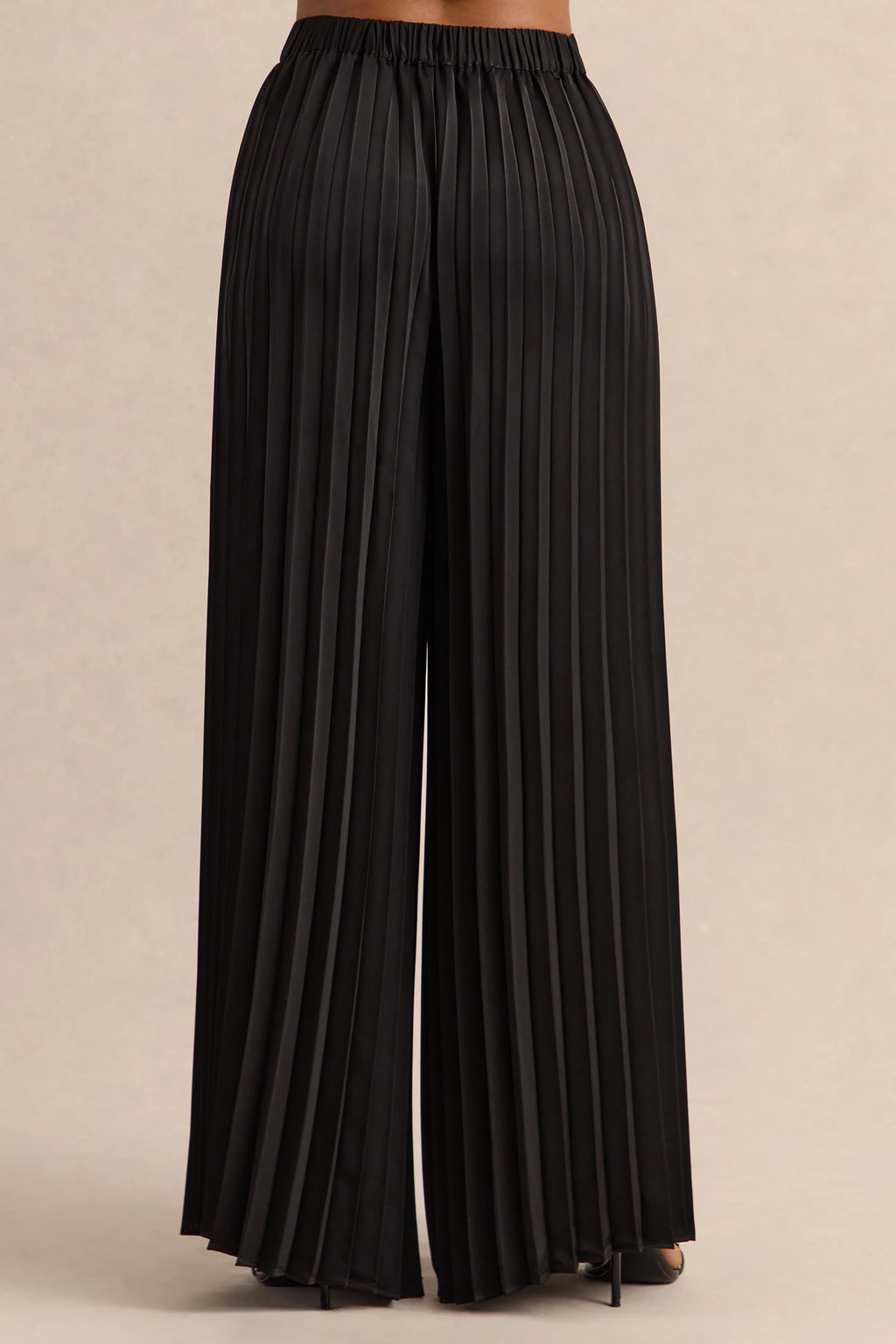 Lerenza | Black Satin Wide-Leg Pleated Trousers