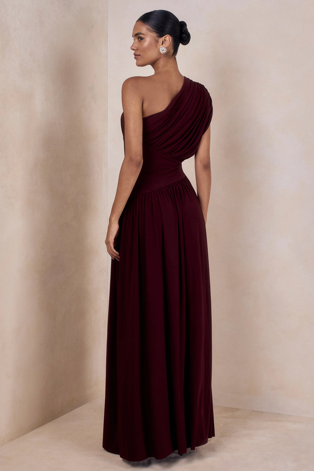 Kelsey | Burgundy Asymmetric-Neck Maxi Dress With Ruched Detailing