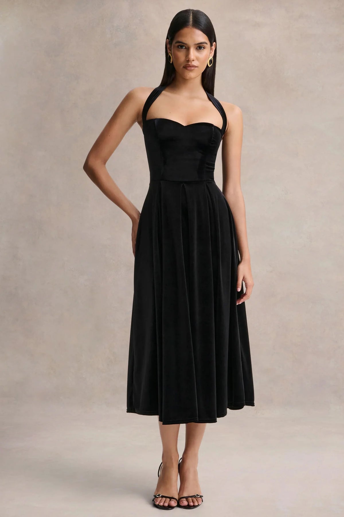 Esmeray | Black Velvet Sweetheart-Neck Midi Dress