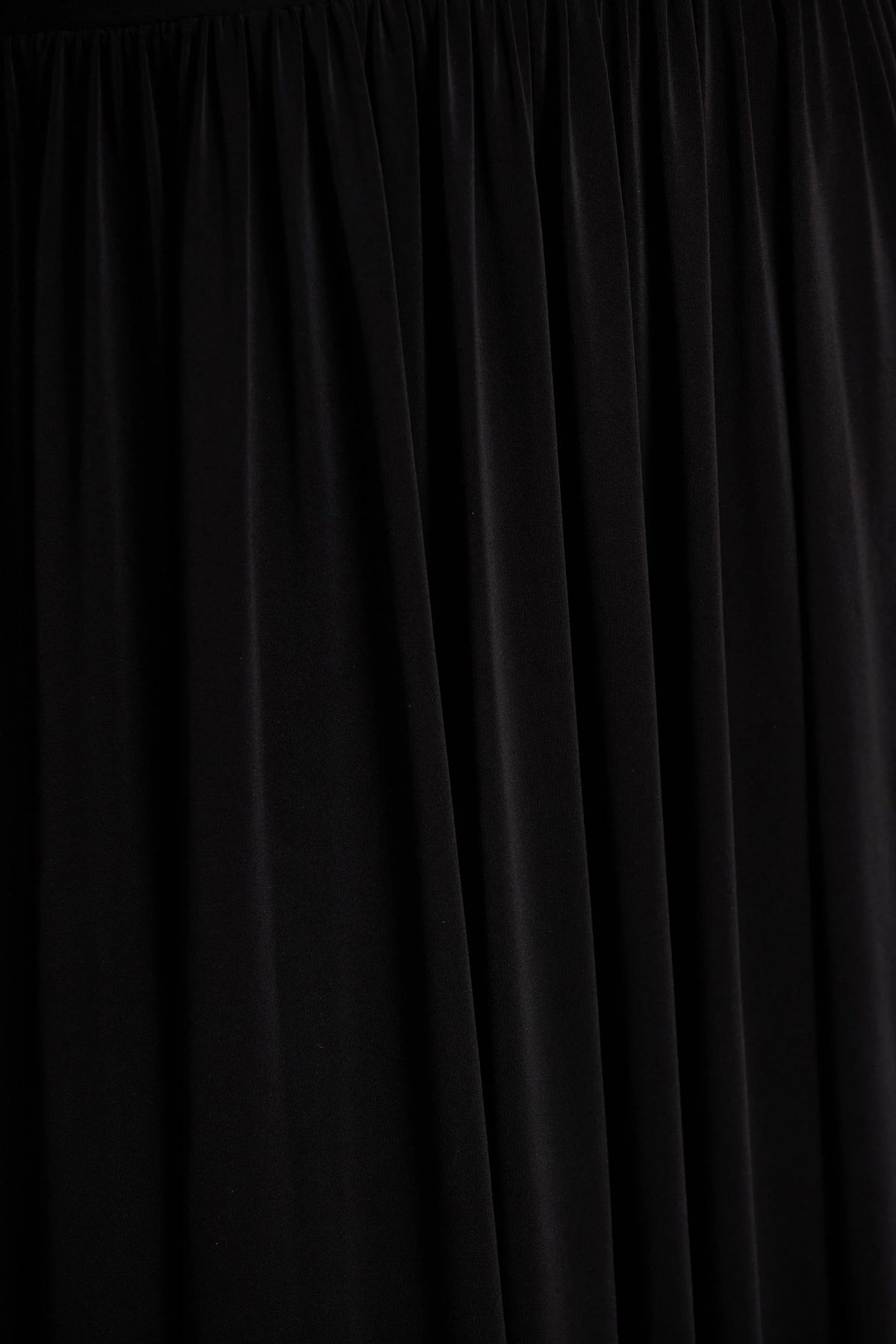 Rosalita | Black Crew-Neck Maxi Dress With Drop-Waist
