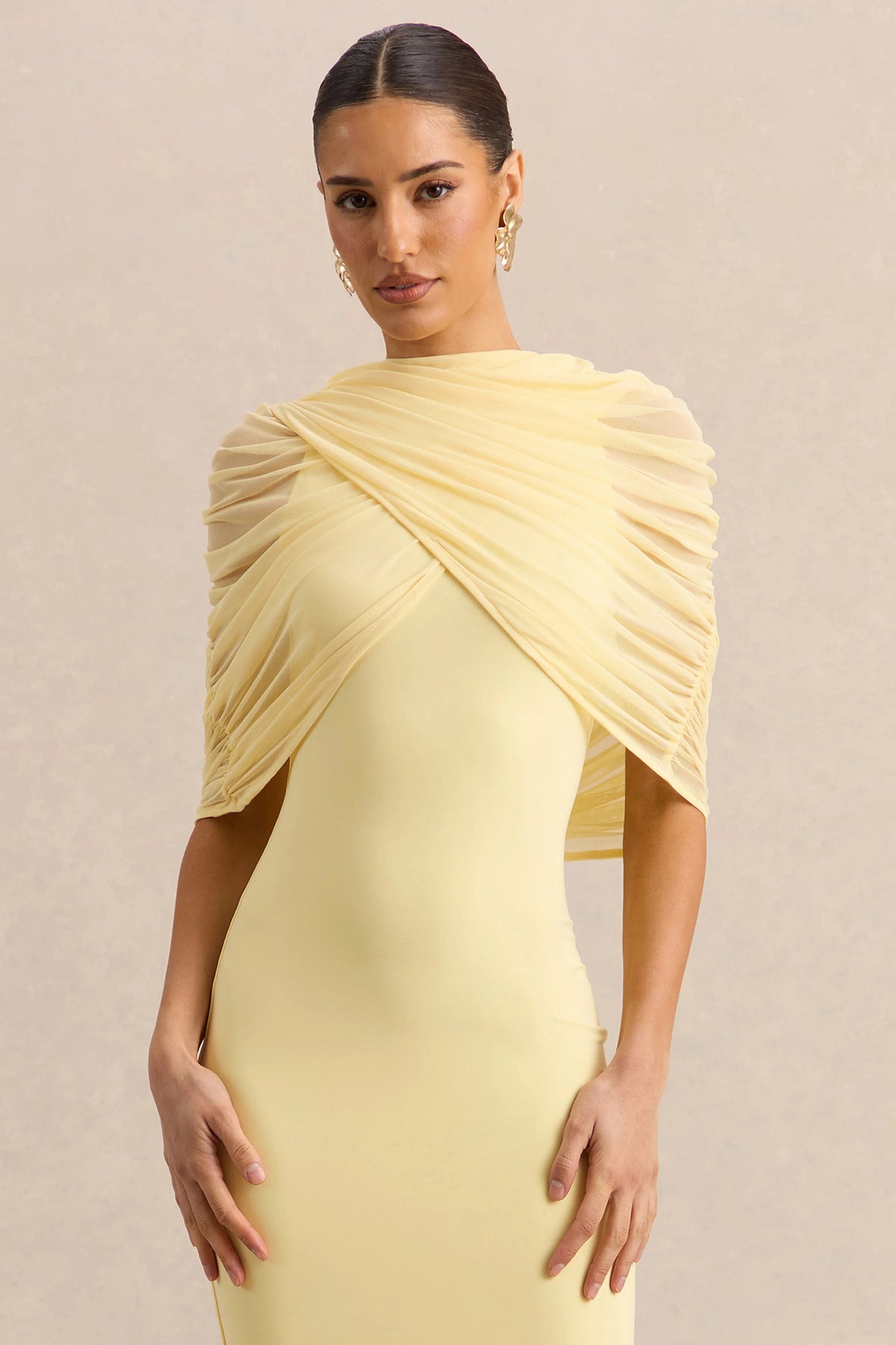 Magoria | Lemon Mesh Round-Neck Cape