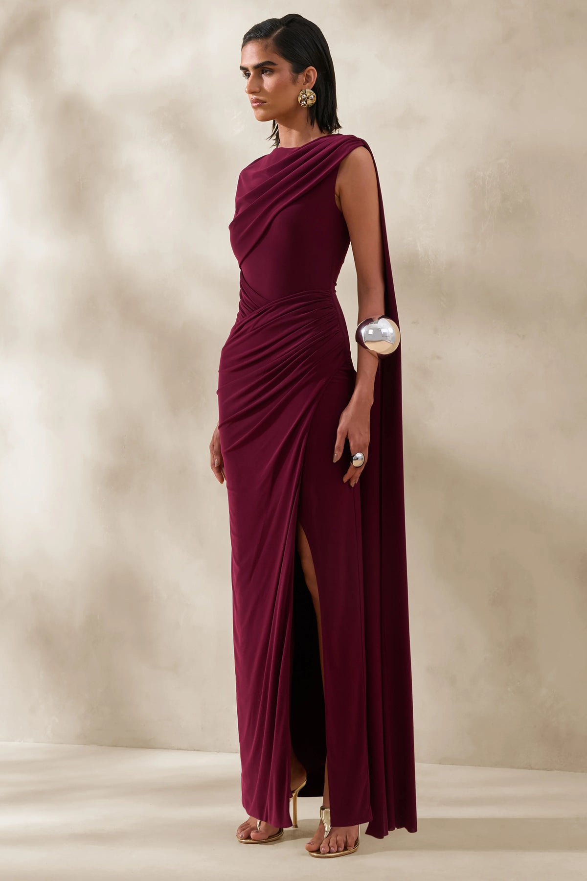 Palomara | Burgundy Round-Neck Maxi Dress With Sash And Front-High Split