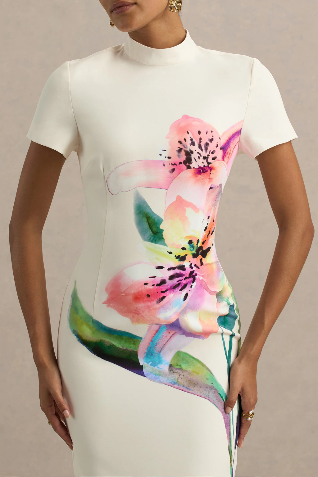 Hessie | White Lily Print High-Neck Maxi Dress