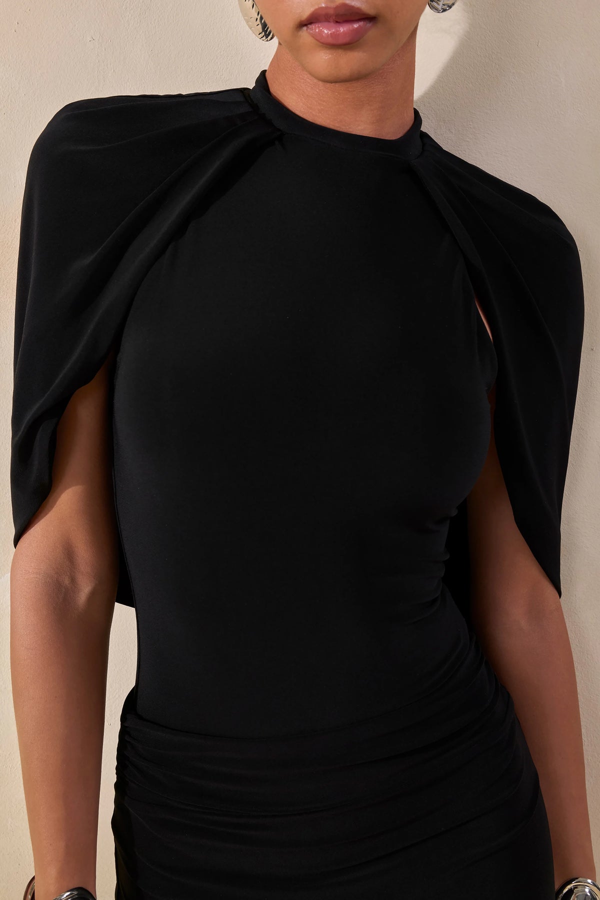 Evonne | Black Round-Neck Thong Bodysuit With Cape Sleeves