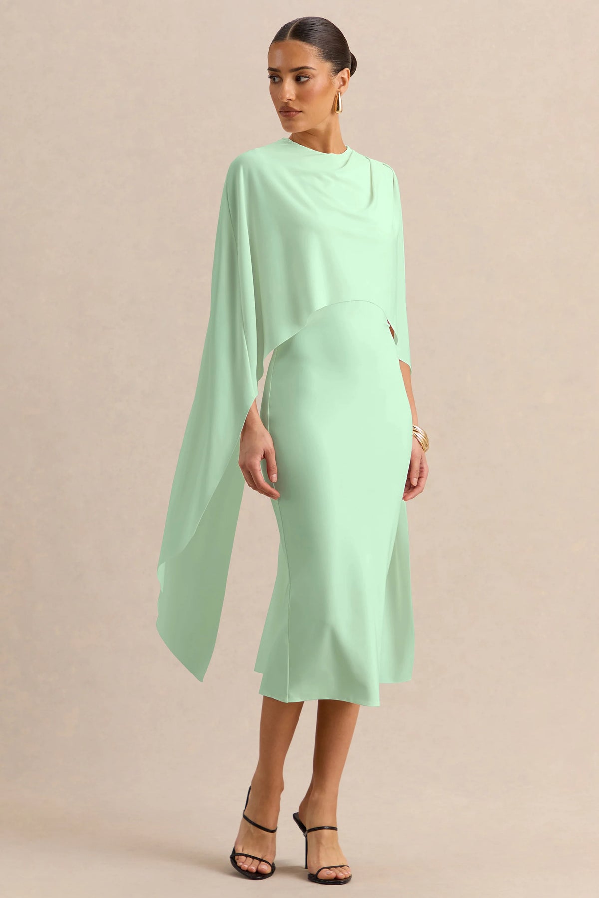 Luxalyn | Green Round-Neck Midi Dress With Cape-Detail